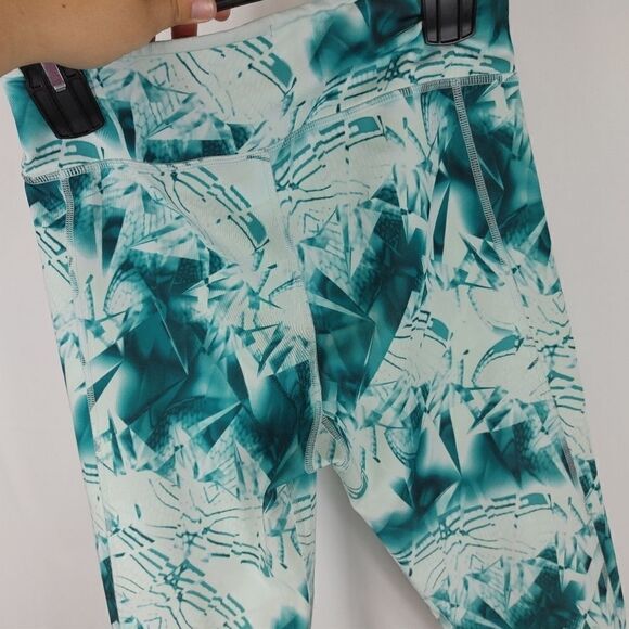 Adidas Supernova Climate 3/4 Capri Cropped Active Leggings Women's Size Small.W - Picture 9 of 10